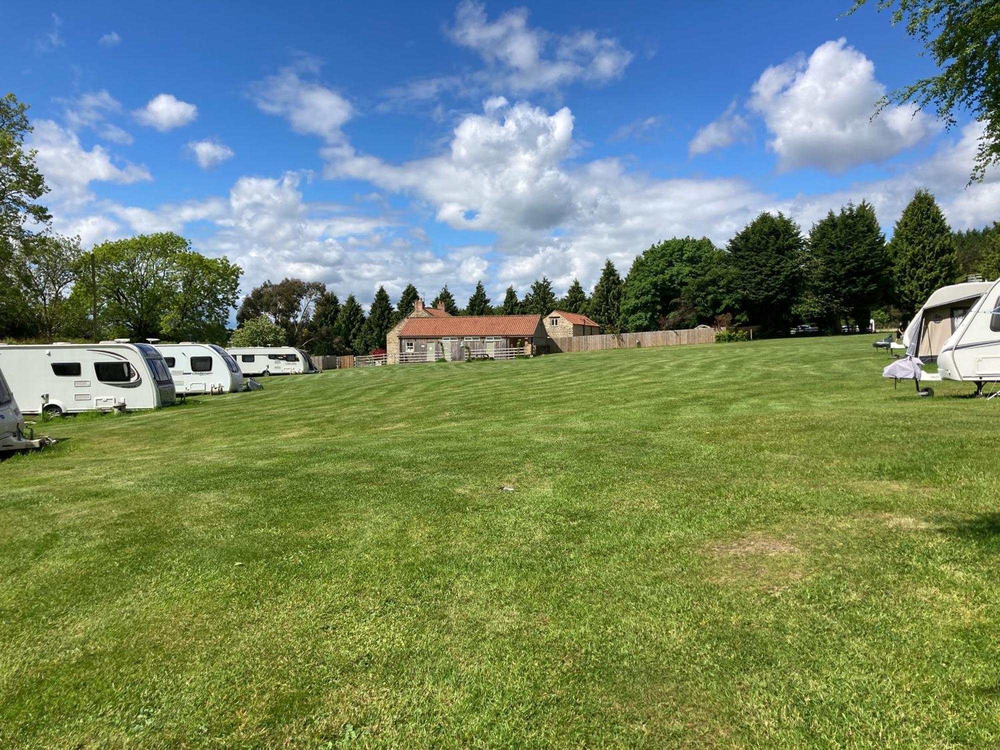 Bank Top Camping-North York Moors With Pitches For Caravans, Camper Vans And Tents Ξενοδοχείο Pickering Εξωτερικό φωτογραφία